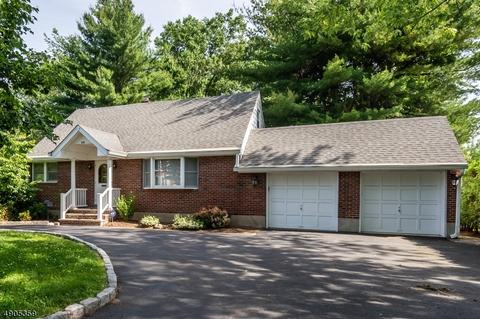 253 Oradell Ave, Paramus, NJ 07652 photo 1