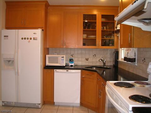 23 Walnut Dr, Montville Twp., NJ 07058 photo 10