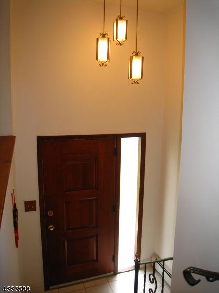 23 Walnut Dr, Montville Twp., NJ 07058 photo 3