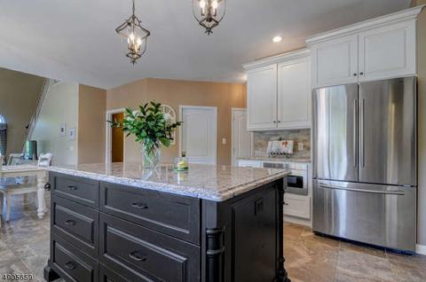5 Normandy Ct, Montgomery, NJ 08558 photo 4