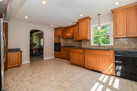 3 Hillside Ter, Hampton, NJ 08827 photo 9