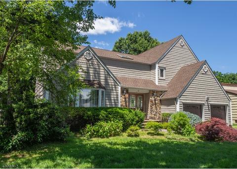 92 New Brook Ln, Springfield, NJ 07081 photo 1