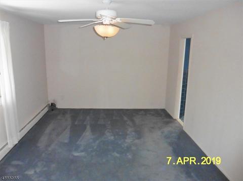 2 Mayfair Dr, Wayne, NJ 07470 photo 13