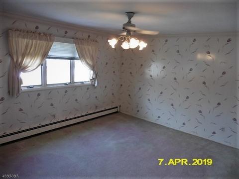 2 Mayfair Dr, Wayne, NJ 07470 photo 17