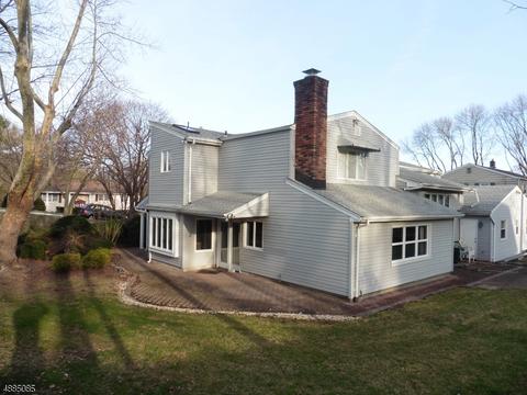 2 Mayfair Dr, Wayne, NJ 07470 photo 2
