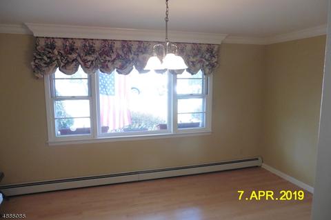 2 Mayfair Dr, Wayne, NJ 07470 photo 8