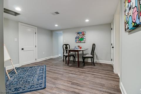 82 Maple St, Millburn, NJ 07041 photo 19