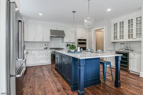 82 Maple St, Millburn, NJ 07041 photo 8