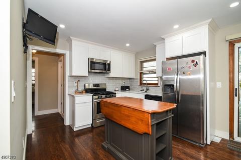 411 E 5th Ave, Roselle, NJ 07203 photo 7
