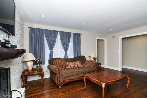 411 E 5th Ave, Roselle, NJ 07203 photo 6