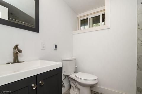 411 E 5th Ave, Roselle, NJ 07203 photo 15