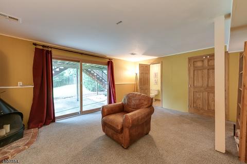 33 Slope Dr, Hackettstown, NJ 07840 photo 15