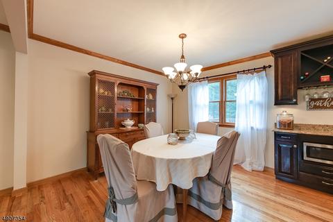 33 Slope Dr, Hackettstown, NJ 07840 photo 5