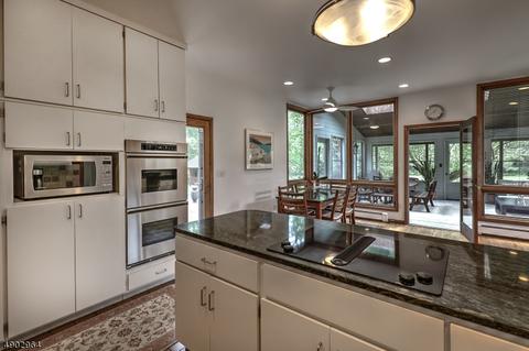 76 Mountain Ave, Mendham, NJ 07945 photo 9