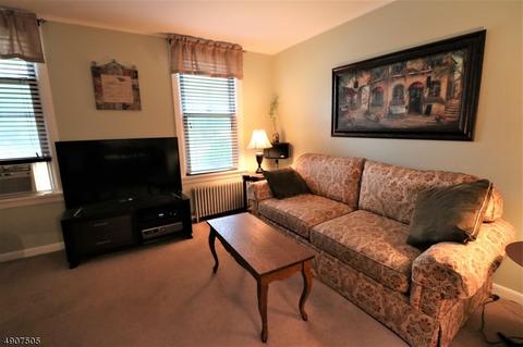 151 Harrison St, Nutley, NJ 07110 photo 11
