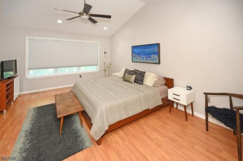 112 Bobolink Ct, Wayne, NJ 07470 photo 13