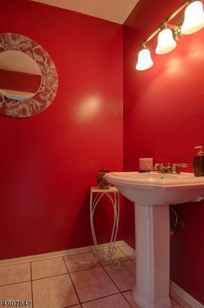 15 Beech Ln, North Plainfield, NJ 07060 photo 9