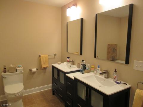 2 Bighorn Dr, Wayne, NJ 07470 photo 11
