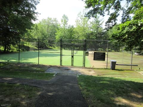 2 Bighorn Dr, Wayne, NJ 07470 photo 20