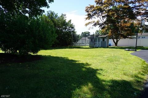 54 Emerson Pl, Wayne, NJ 07470 photo 23