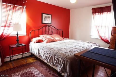 54 Emerson Pl, Wayne, NJ 07470 photo 13