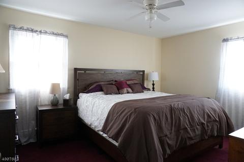 54 Emerson Pl, Wayne, NJ 07470 photo 14