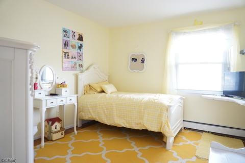 54 Emerson Pl, Wayne, NJ 07470 photo 12