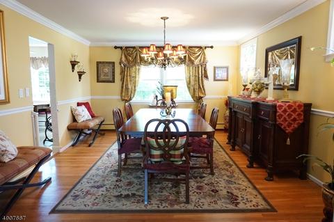 54 Emerson Pl, Wayne, NJ 07470 photo 6
