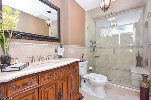 15 Almroth Dr, Wayne, NJ 07470 photo 12