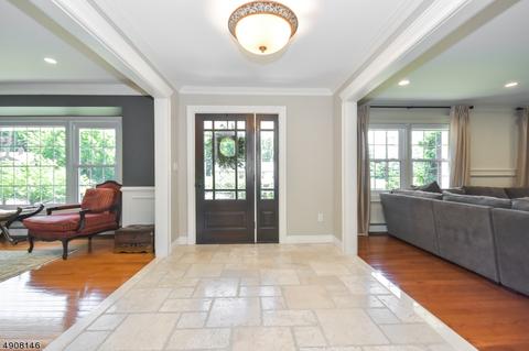 15 Almroth Dr, Wayne, NJ 07470 photo 5
