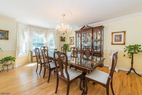 92 Andover Dr, Wayne, NJ 07470 photo 4