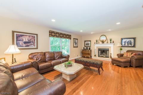 92 Andover Dr, Wayne, NJ 07470 photo 9