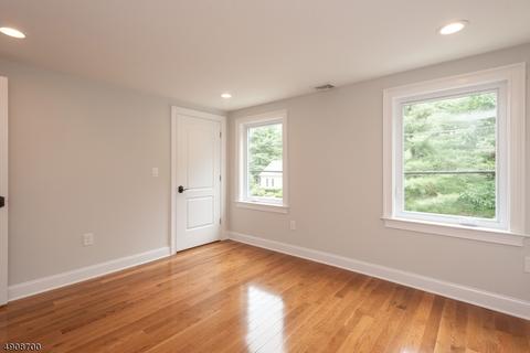 23 North St, Dover, NJ 07801 photo 19