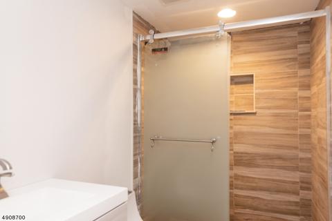 23 North St, Dover, NJ 07801 photo 21