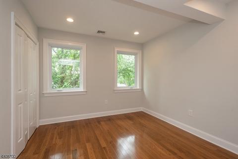 23 North St, Dover, NJ 07801 photo 18