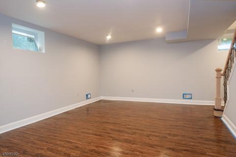 23 North St, Dover, NJ 07801 photo 20