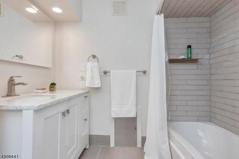 22 Shadyside Ave, Summit, NJ 07901 photo 17