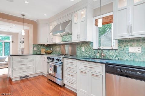 22 Shadyside Ave, Summit, NJ 07901 photo 8