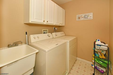 187 Levinberg Ln, Wayne, NJ 07470 photo 22