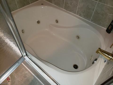 5 Stanton St, Clark, NJ 07066 photo 15
