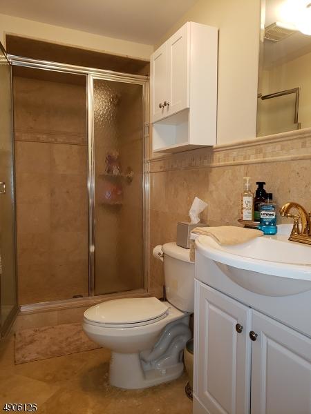 5 Stanton St, Clark, NJ 07066 photo 17
