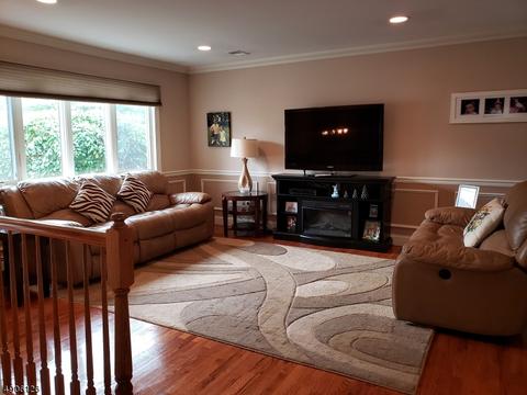 5 Stanton St, Clark, NJ 07066 photo 3