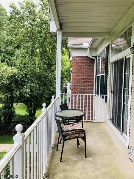 1111 Four Seasons Dr, Wayne, NJ 07470 photo 17