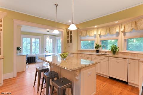 1 Duryea Rd, Montclair, NJ 07043 photo 7