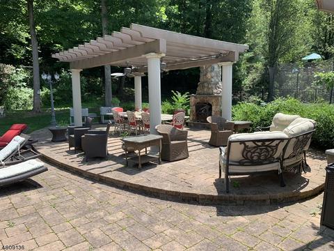 141 Chopin Dr, Wayne, NJ 07470 photo 23
