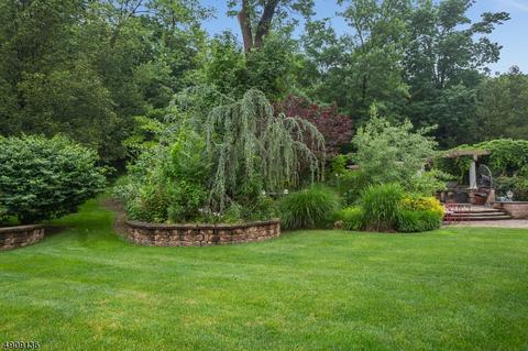 141 Chopin Dr, Wayne, NJ 07470 photo 22