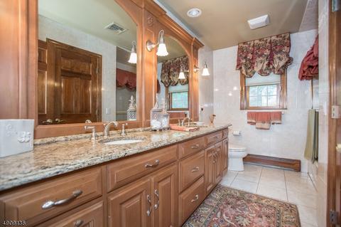 141 Chopin Dr, Wayne, NJ 07470 photo 19