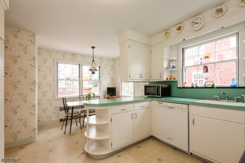 306 Grant Ave, Nutley, NJ 07110 photo 20