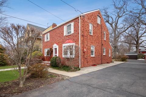 306 Grant Ave, Nutley, NJ 07110 photo 2