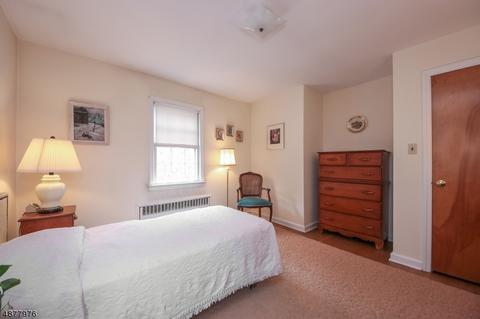 306 Grant Ave, Nutley, NJ 07110 photo 4